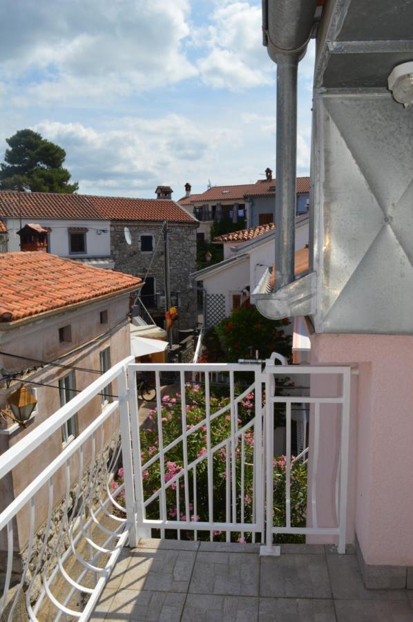 Ferienwohnung Ribar 2 Njivice Exterior foto